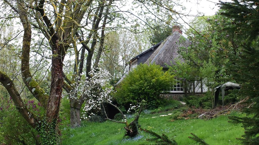 Pre Le Duc Villa Broglie Exterior photo